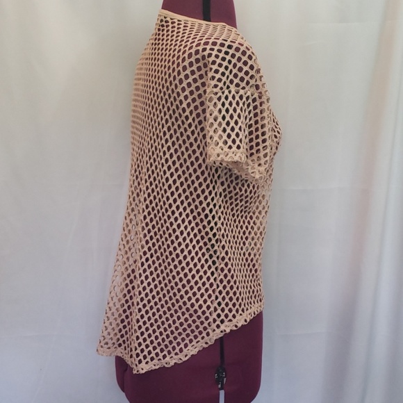 🎁CLOSET CLOSING Netted high-low tee - Picture 5 of 8
